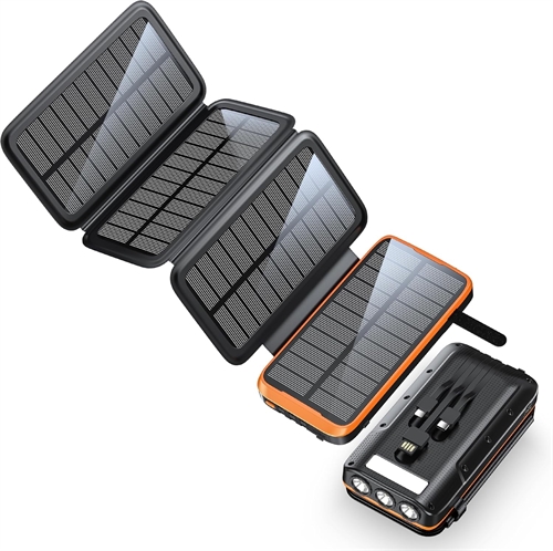 Solcells-powerbank med vikbara paneler, lampa och laddningsportar för utomhusbruk.