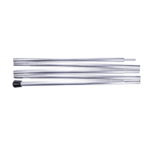 Flera metallstångsektioner med ett svart lock i ena änden, redo för montering.